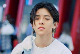 娱乐吃瓜酱爸爸年轻